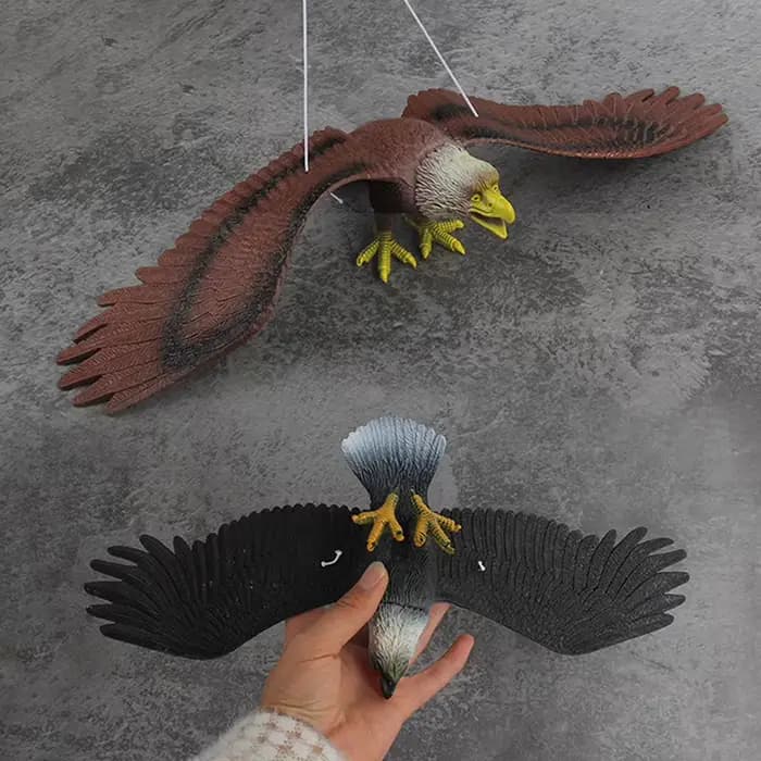Nouveau : 1 Pièce - Figurine d'aigle d'extérieur suspendue, dissuasif pour oiseaux, ornement en plas