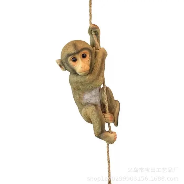 Figurine de singe grimpant de jardin, artisanat en résine, ornement suspendu de singe fait à la main