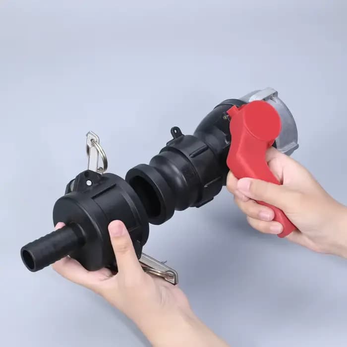 Caméra et rainure en polypropylène IBC A200 épais, adaptateur mâle 2 "x NPT femelle, 1 pièce