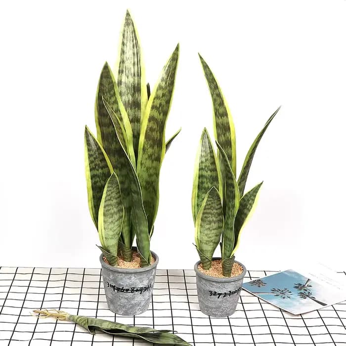 Plantes artificielles, succulentes réalistes, intérieur et extérieur, aloe vera, feuilles tropicales artificielles longues, accessoires de décoration de chambre