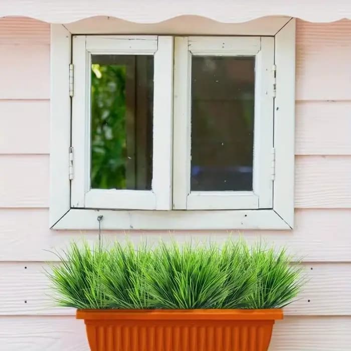 12 plantes artificielles aux couleurs vives et résistantes aux UV - Bouquets de herbe de printemps détachables avec verdure artificielle réaliste - Convient aux jardinières suspendues intérieures et e