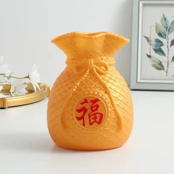 Vase en plastique en forme de sac porte-bonheur rouge/doré
