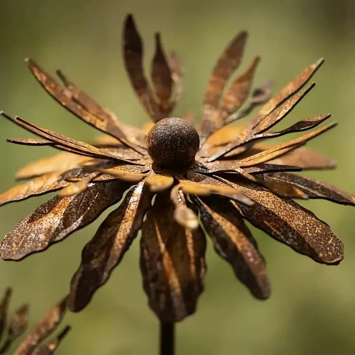 Décoration de jardin rustique en métal