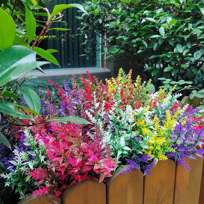 Plantes artificielles à la lavande