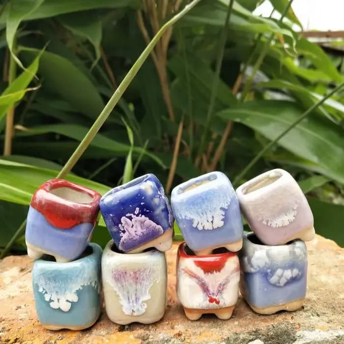 Mini pot de fleurs en céramique vethops