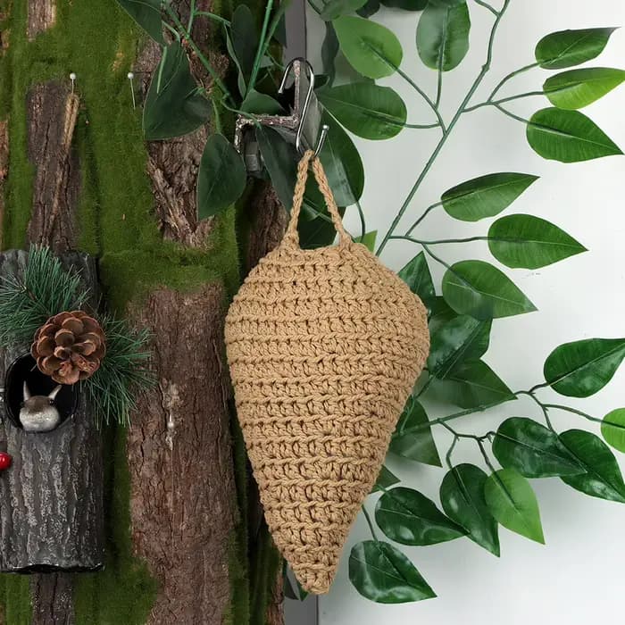 Piège à guêpes au crochet