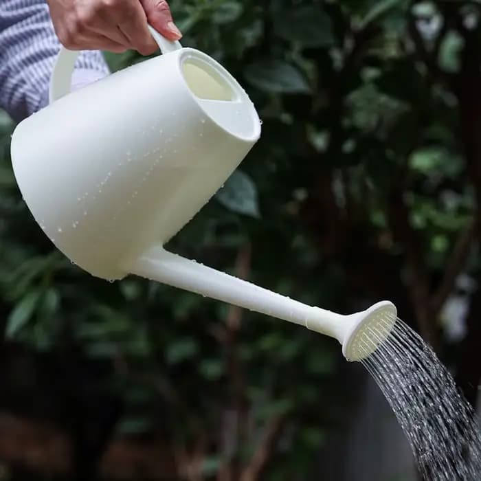Arrosoir en plastique, fournitures de jardinage