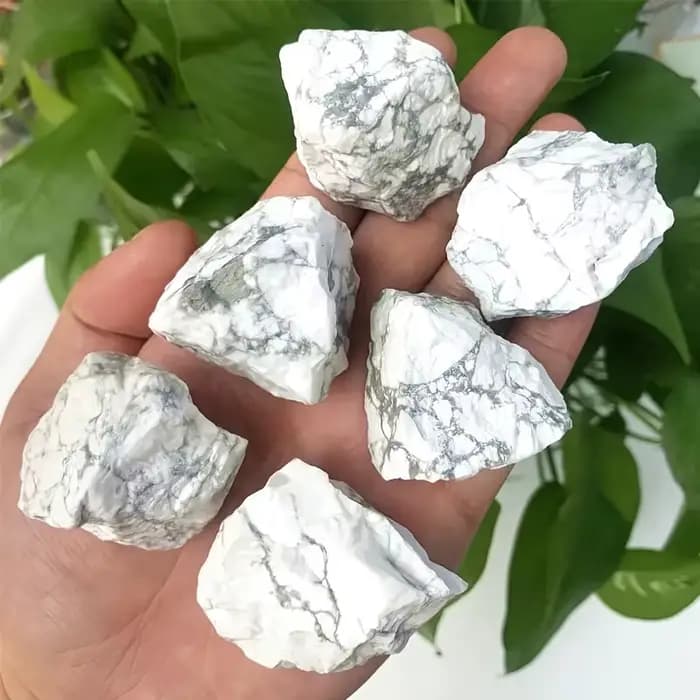 Cristal Howlite naturel et pierre brute