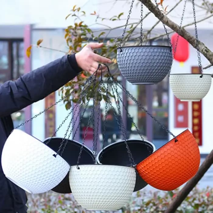 Nouveau Pot de fleur de tissage d'imitation en plastique suspendu Pot