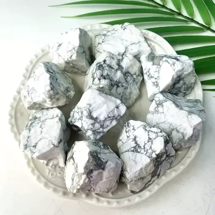 Cristal Howlite naturel et pierre brute