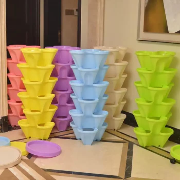 Nouvelle Jardinière Verticale Empilable en Plastique avec Roulettes Mobiles