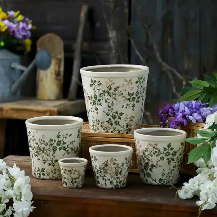 Pot de fleurs en céramique grand format
