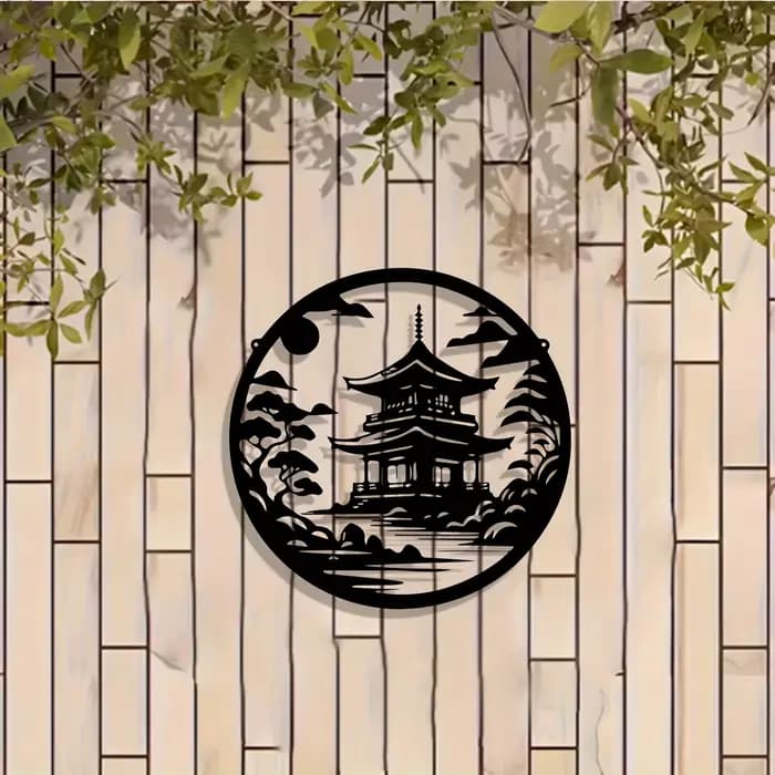 Sculpture murale en métal de style pagode japonaise pour jardin zen