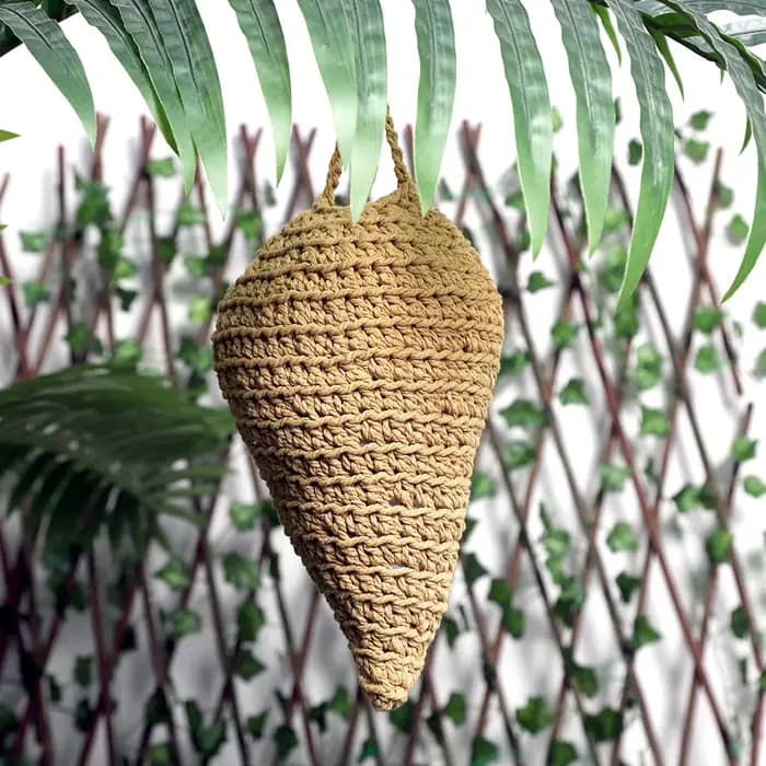 Piège à guêpes au crochet