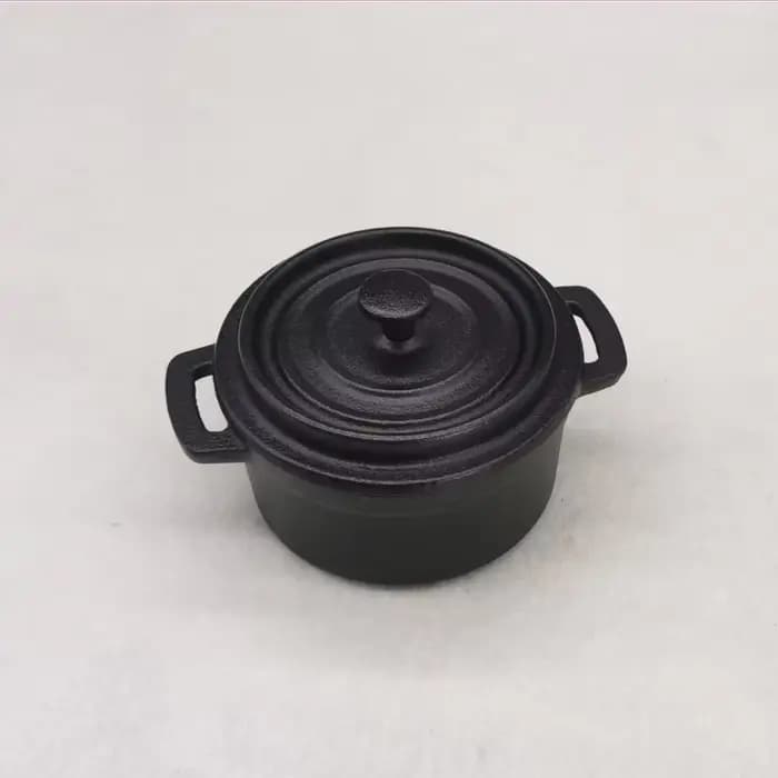 Mini pot en fonte de 10 cm
