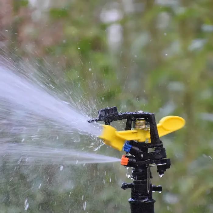 Arroseurs à Jet rotatifs à 360 degrés, buses à bascule, Support réglable pour jardin, pelouse, ferme