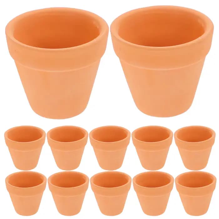 12 pots en terre cuite compacts de 5
