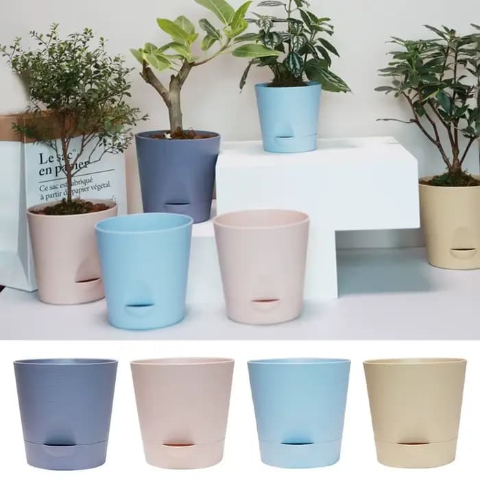 Pot de fleurs multicolore auto-arrosant en plastique