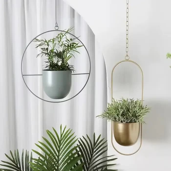 Pot de plantes en fer moderne