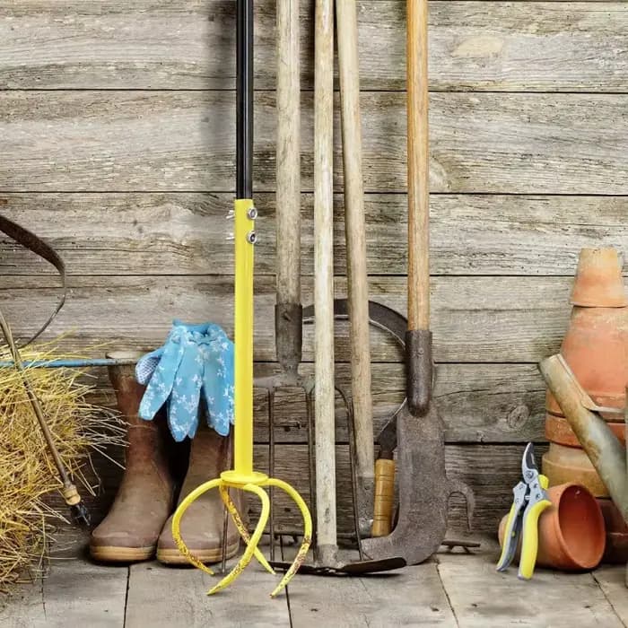 Cultivateur manuel rotatif pour jardinage