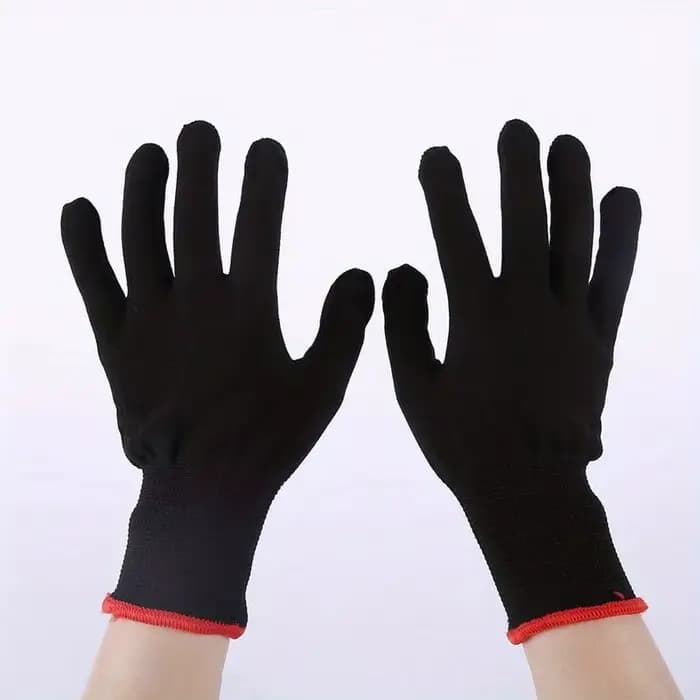 Un ensemble de gants de travail de jardin en nylon respirant