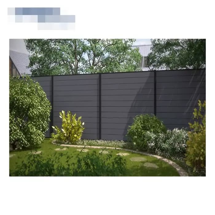 Poteau de clôture composite bois-plastique