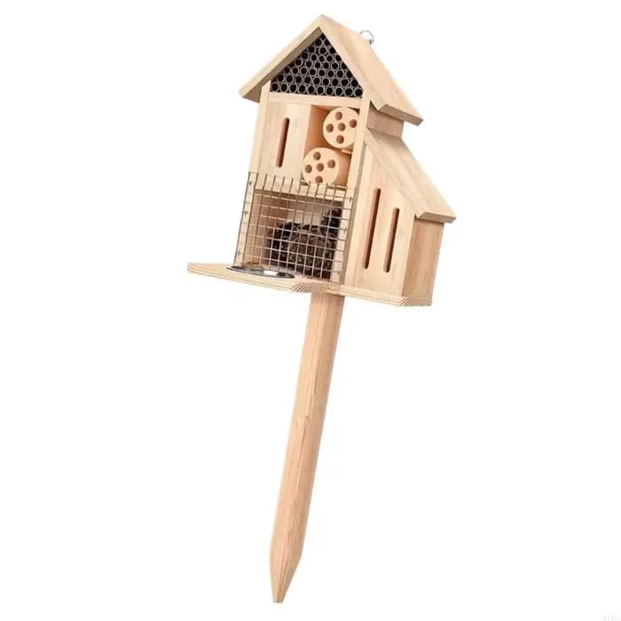 Maison à insectes en bois sur piquet