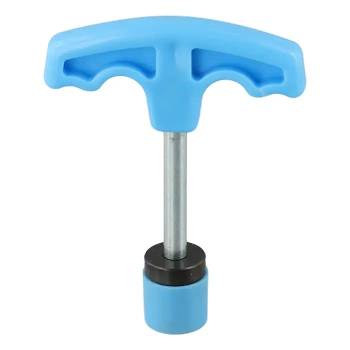 Outil agricole perforateur de trous pour tuyaux PE