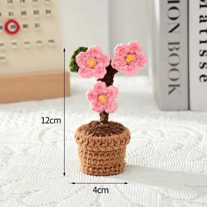 Petites plantes en pot au crochet faites à la main