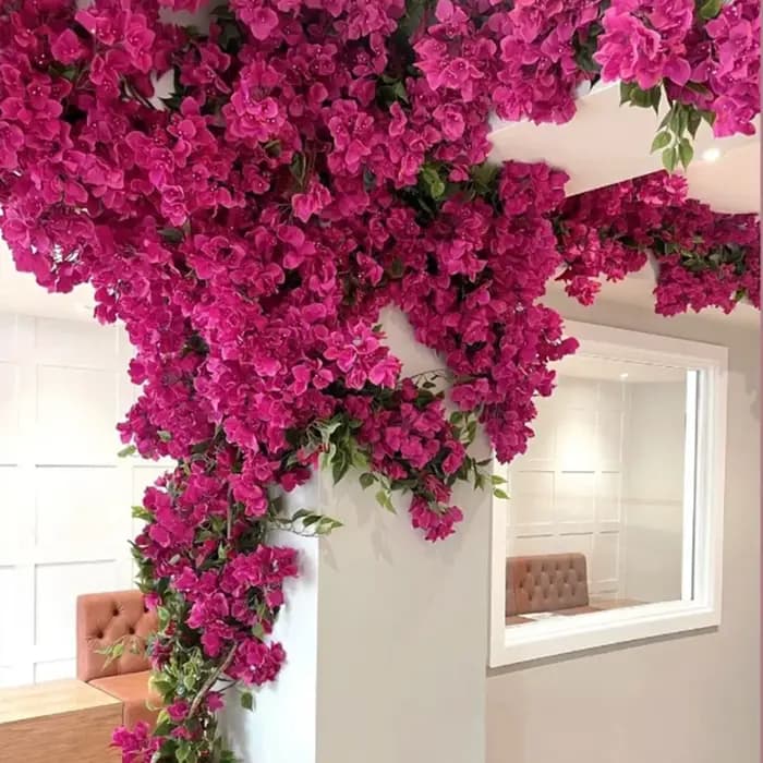 Décor d'arbre de fleur de bougainville artificielle avec 30 Branches + 4 vigne