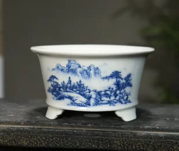 Mini pots de fleurs créatifs en argile violette