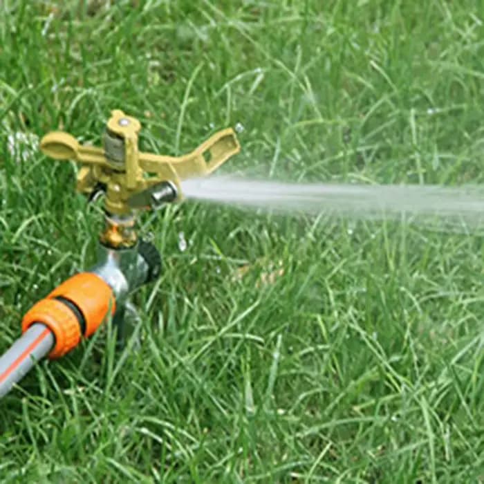 Système d'arrosage automatique pour jardin