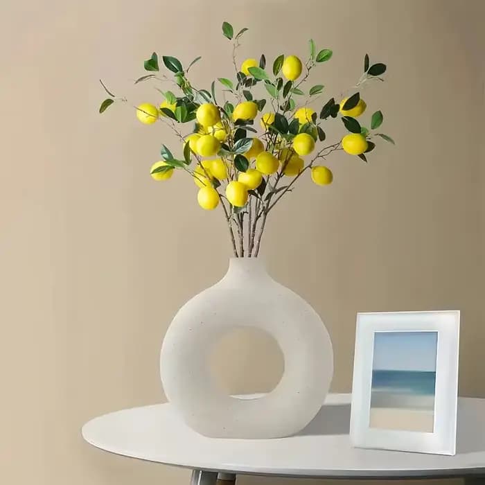1 citronnier artificiel contenant 5 faux citrons