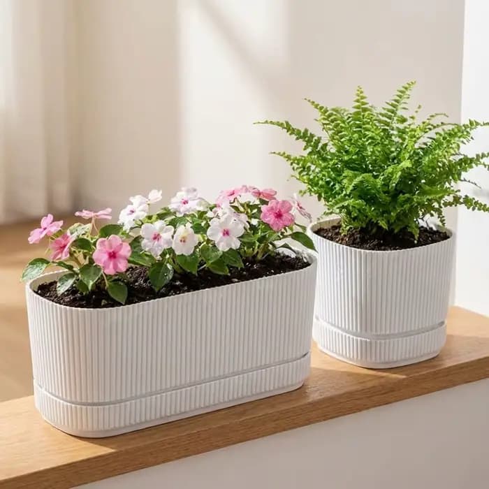 Pot de fleurs auto-arrosant à double couche avec trou de drainage