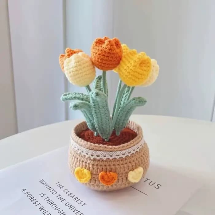 Bundle de fleurs en pot de tulipe fait à la main
