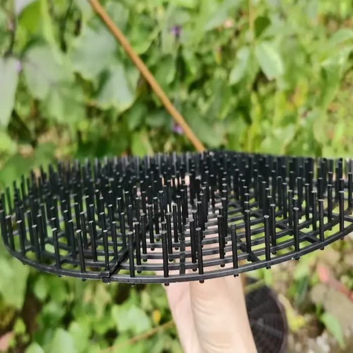Grille de protection respirante en maille pour pot de plantes