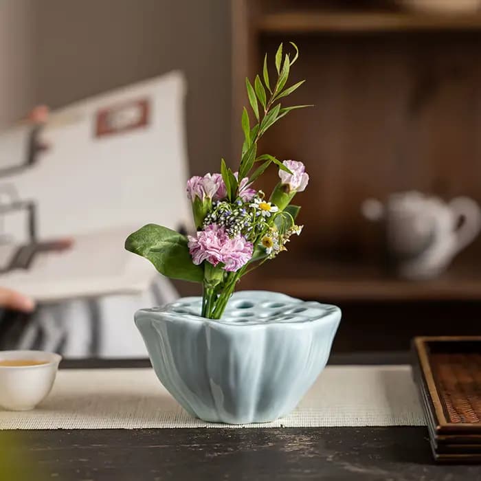 Vase en céramique Lotus