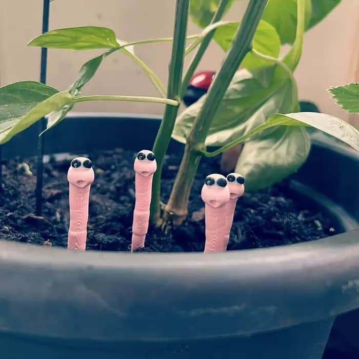 5 pièces – Décorations de jardin amusantes et mignonnes en forme de vers de terre