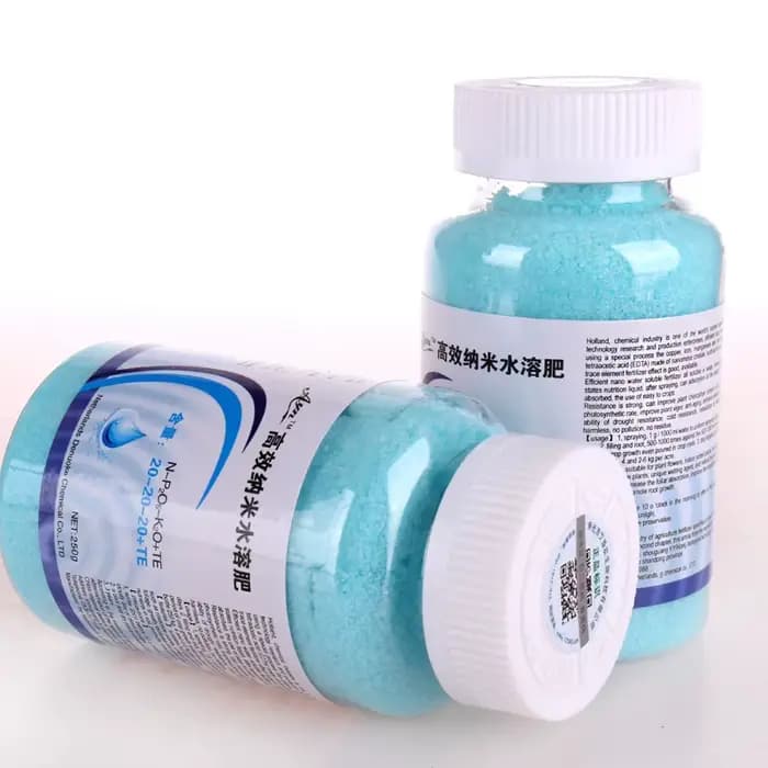 Engrais soluble dans l'eau NPK équilibré 250g 20-20-20+TE