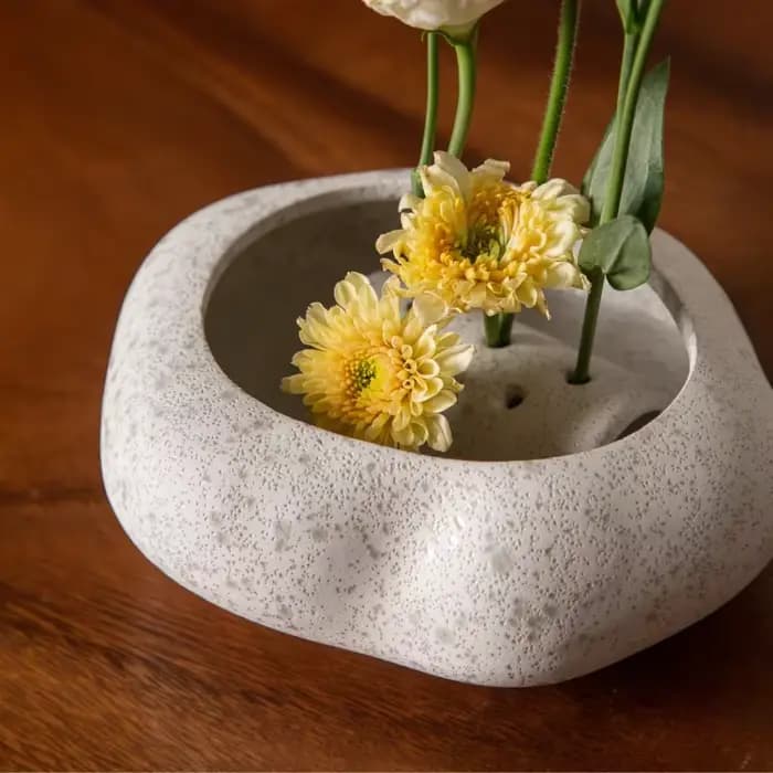 Pots de fleurs en céramique faits à la main pour la décoration de la maison