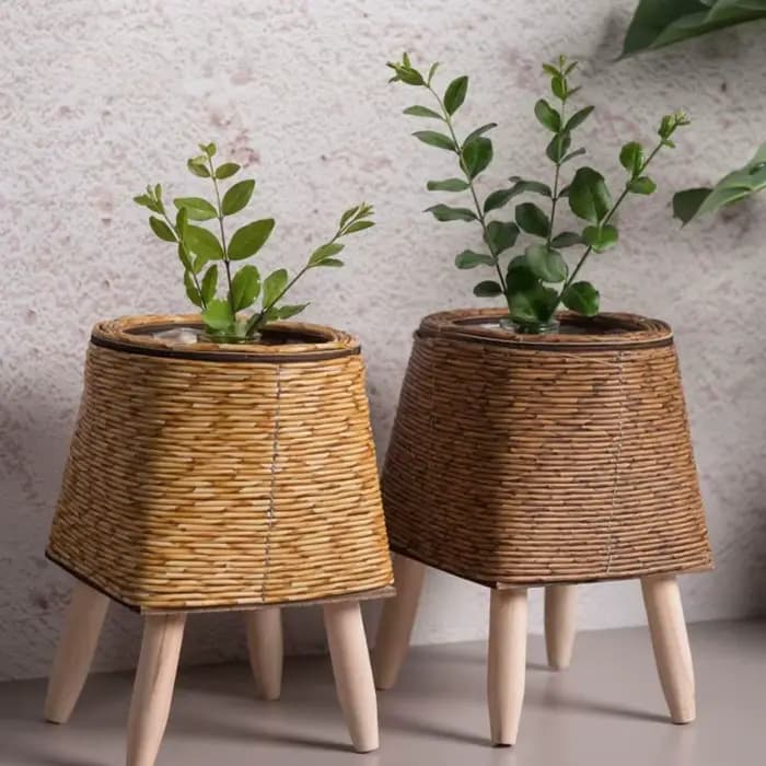 Pot de fleur tissé en rotin à la mode, jardinières de fleurs créatives avec pieds amovibles, support