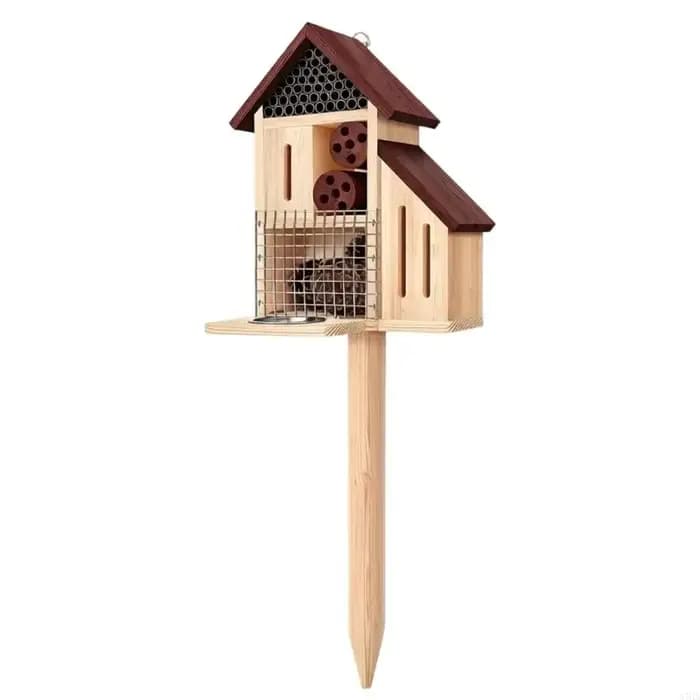 Maison à insectes en bois sur piquet