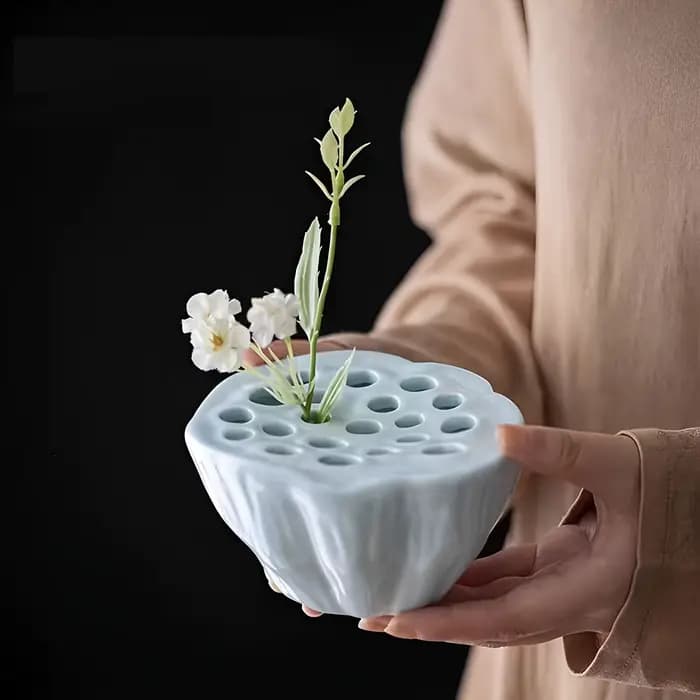 Vase en céramique Lotus