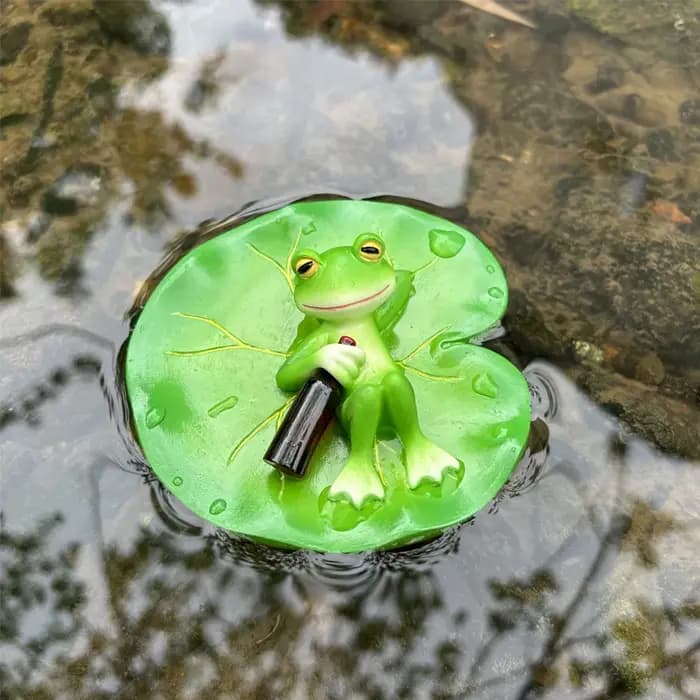 Décor de grenouille flottant pour étang