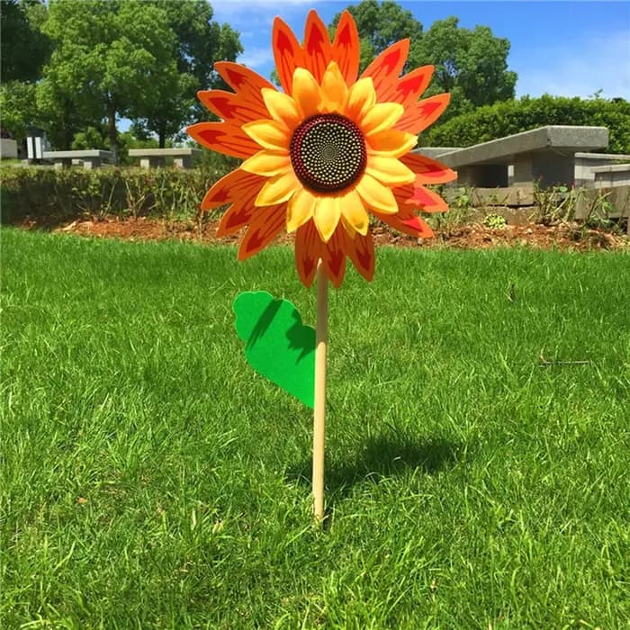 Éolienne de moulin à vent de tournesol coloré