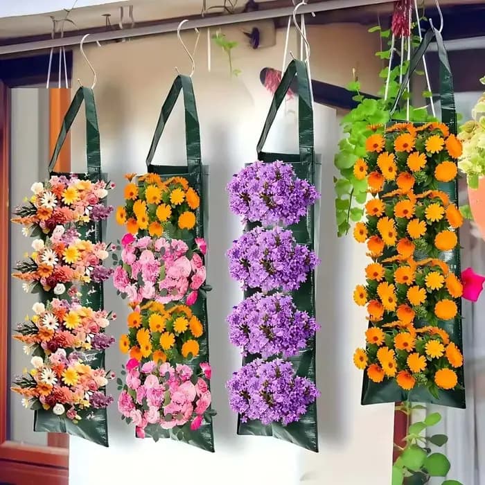Sacs de culture suspendus pour fraises et tomates