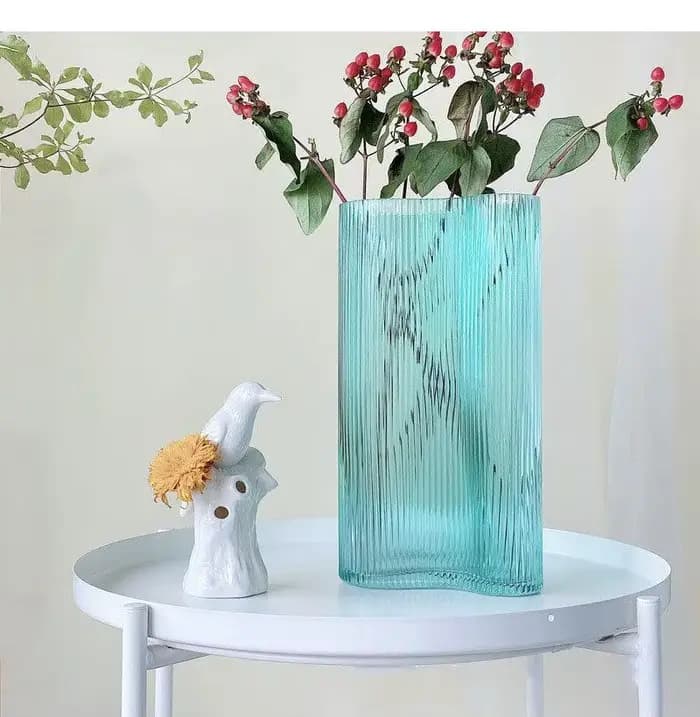 Vase en verre à grain vertical