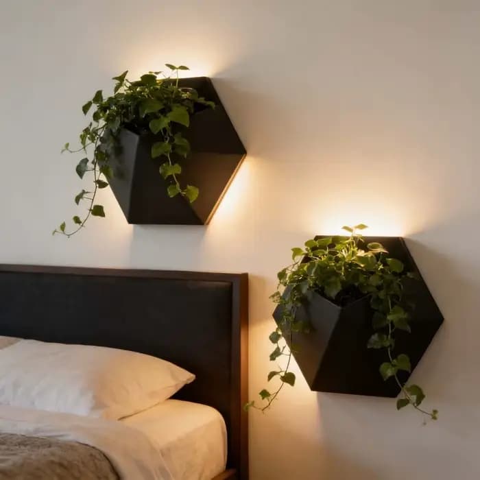 Pot de fleurs mural hexagonal noir avec trous de fixation