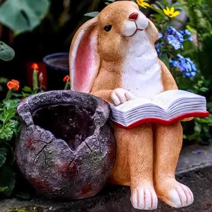 Pot de fleur lapin de lecture