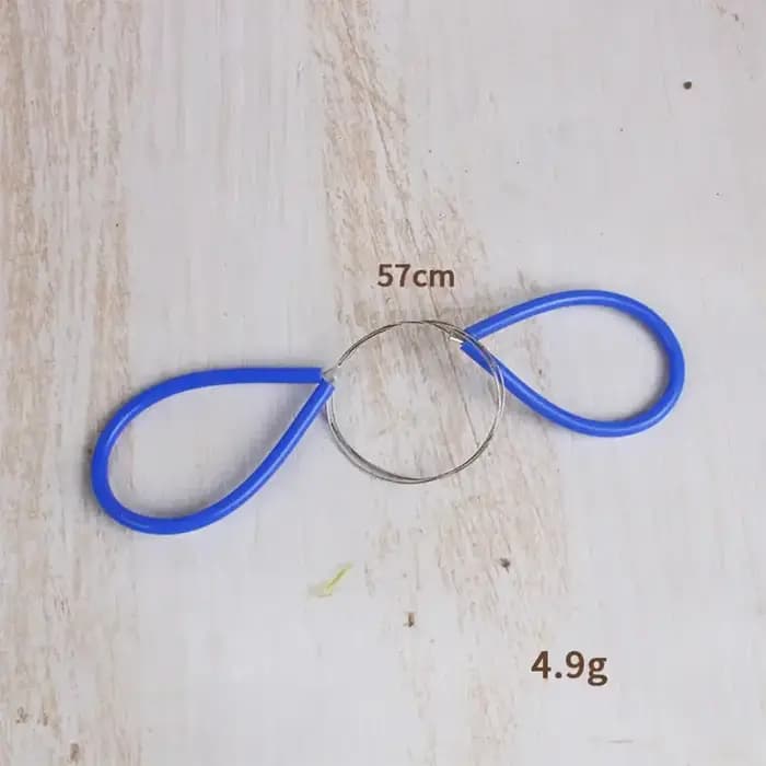 Ligne de coupe de sculpture en argile faite à la main bricolage